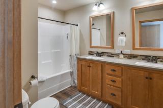 4 Mi to Granby Ranch Cabin with Hot Tub Access! - 1