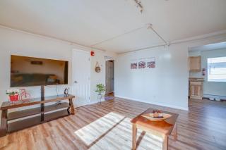 Anchorage Apartment Rental with Mountain Views! - Anchorage - 5