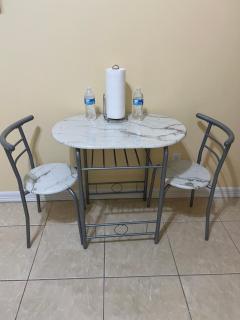 Room, Private Restroom and Entrance - Edinburg - 6