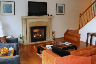Quiet Relaxing Waterfront Suisse Chalet - Annapolis - 2