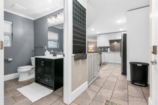 Hillside Packers Haven by Simple Life Rentals - Green Bay - 3