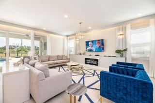 Grand 11 Bdrm Villa with Games Room at Encore - 5