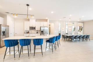 Grand 11 Bdrm Villa with Games Room at Encore - Orlando - 1