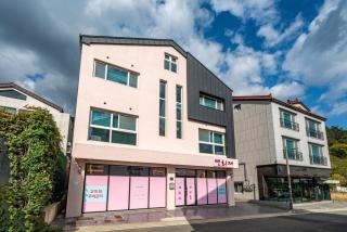 Yeonhuijae Pool Villa Private Beomeo Branch - Yangsan - 7