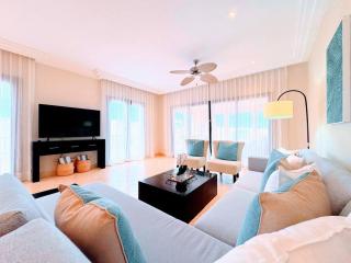 Your Private Pool, Marina Resort Hot Tub & Grounds - Punta Cana - 1