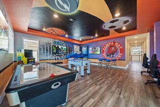 BD018J - Majestic Bear's Den Mansion With Themed Games Room at Reunion - Kissimmee - 7
