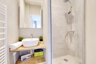 Martyrs Village Montmartre 2 chambres - Paris - 4