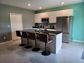 111 College - Kingsland - 2
