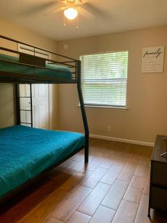 413 Sunnyside Dr - Kingsland - 1