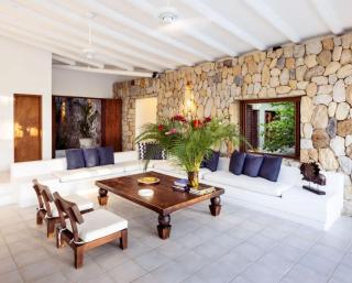Spacious 5BR Villa at Mesa de Yeguas - Anapoima - 4