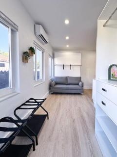 Studio with Office Space and Hot Tub - Miami - 5