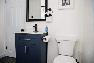 Seaside Family Escape, 2 Blocks Away, Sleeps 6 - 3