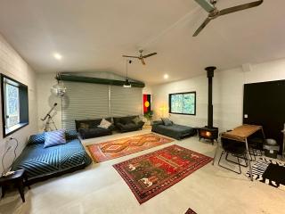 The Disco Studio - Gleniffer - 5