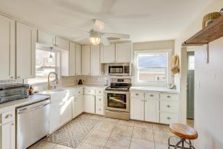 Family Home in Laurel with Fenced Yard Near River! - Laurel - 4