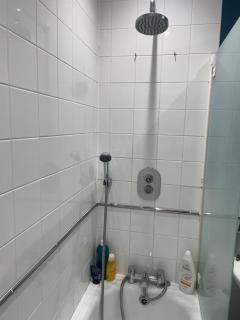 Private Room in a shared flat - London - 6