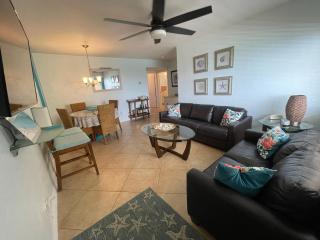 Penthouse 2BED2BATH with ocean view & Parking - LaPlaya - 2