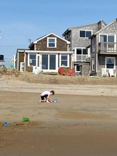 Ocean front Beach House - 4