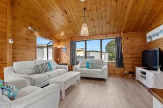 Bream Bay Sands - Ruakaka Holiday Home - Ruakaka - 4
