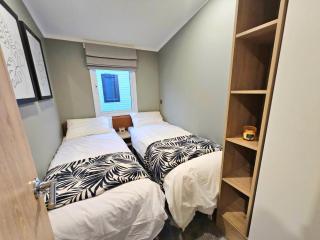 Gorgeous Caravan With Decking Wifi In Suffolk Ref 20141Bs - Hopton on Sea - 6