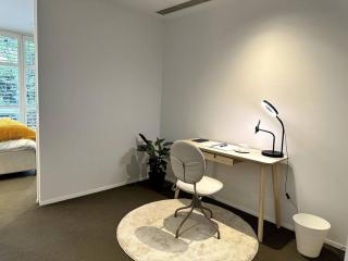 Modern Loft Retreat in Barton Canberra ACT near Parliament House - - 1