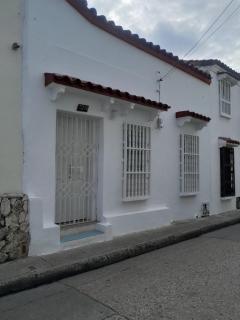 Casa cochera - 0
