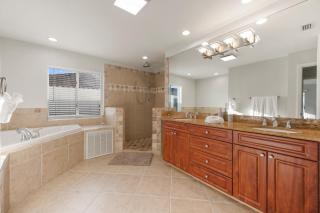 Villa with Gulf Access & Private Pool - Cape Coral - 4