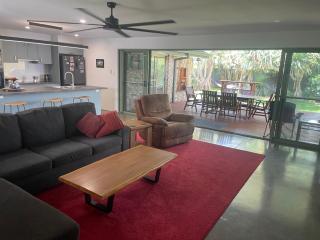 Pandanus Paradise. Newly renovated 4 bedroom home - Cabarita Beach - 5