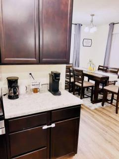 Cozy Modern Lakeview Home -Pool Table, Lake Access - Indianápolis - 4
