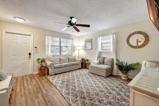 Coastal Retreat Near Downtown Stuart - Stuart - 4