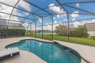 Simba's Lake House - Orlando - 9