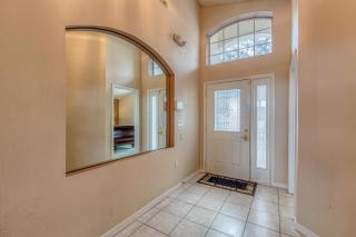 Simba's Lake House - Orlando - 5