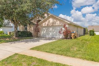 Simba's Lake House - Orlando - 6