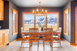 New! Yellowstone Hot Tub Game Room - Emigrant - 6