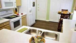 Rocco's Retreat - Orlando - 8