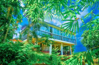 Ciudad Caliente by The Lavana - - 2