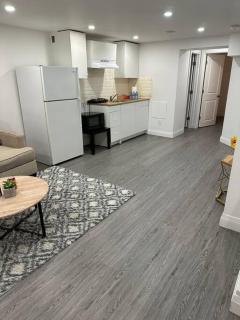 One-Bedroom Basement - 4