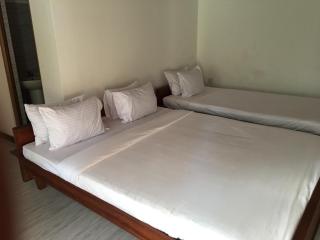 Lion Den Airport Transit Hotel, by Lion Voyages Private Limited, Free Airport Pickup & Drop, Free Wi-Fi , Excellent Customer Service - Katunayake - 2