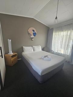 Frimley Lodge Motel - Hastings - 8