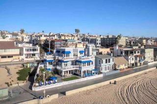 90210 Beach House Lower Unit - 5