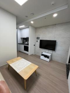 Lucy - Busan - 1