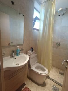 2BR with Gym& Pool, Moonvalley, Kileleshwa - Nairobi - 9