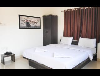 Aishwarya Lodging And Restaurant - Satara - 6