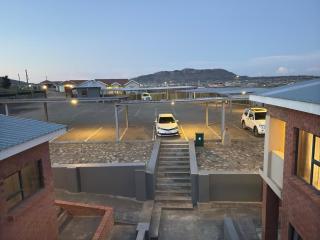 Hilltop Compound - 7