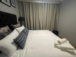 3 Bedroom Apartment in Sandton - Joanesburgo - 6