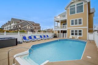 Just Fab 8 Bedrooms Oceanfront Luxury Saltwater Pool Elevator Game Room - Nags Head - 4