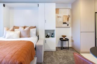 Elegant Studio Living Near City Centre - Christchurch - 8