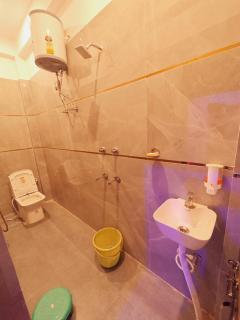 Krishna home stay - Ayodhya - 2