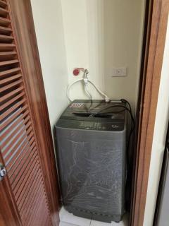 1 BR with Balcony with Netflix at Horizons 101 Cebu City - 2