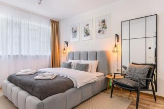 Tampa Sunshine Apartment - Braşov - 0