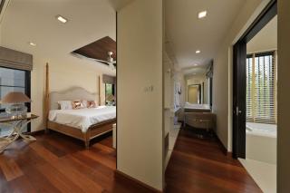 Laguna Park by Goodman Brokers - - 4